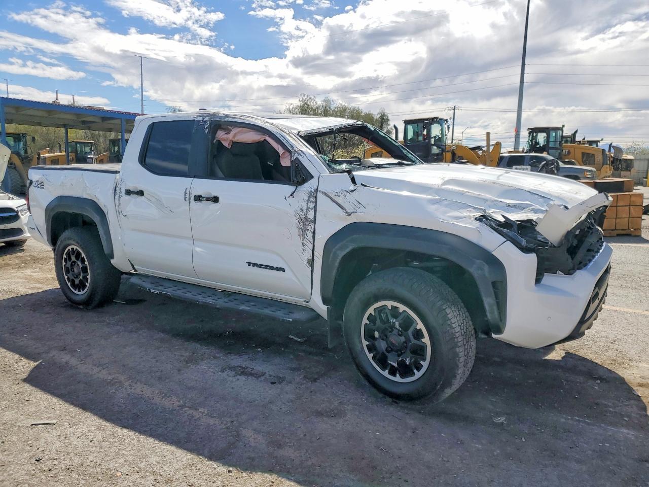 2024 Toyota Tacoma Trd Off-Road - Image 4