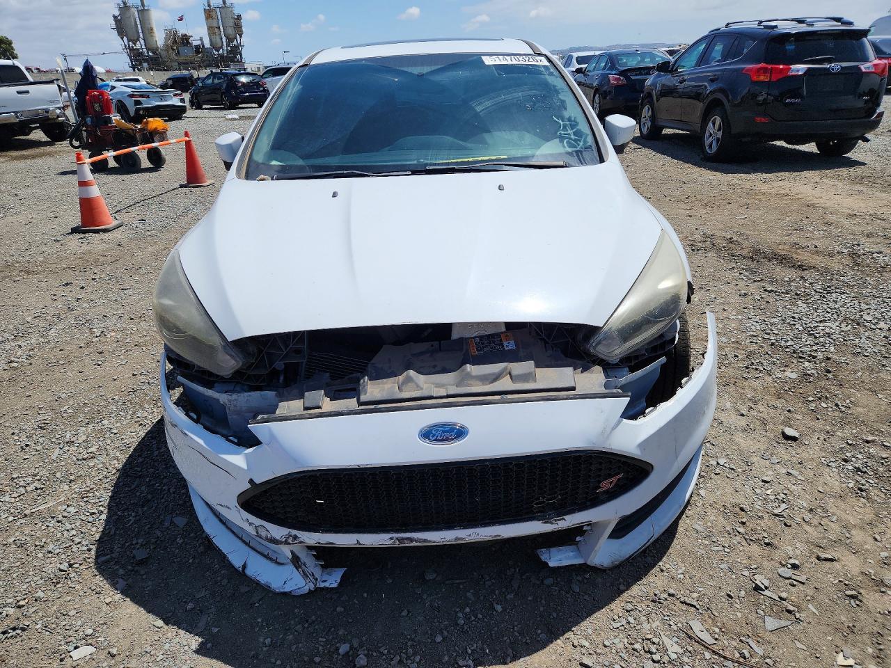 2017 Ford Focus St - Фото 5