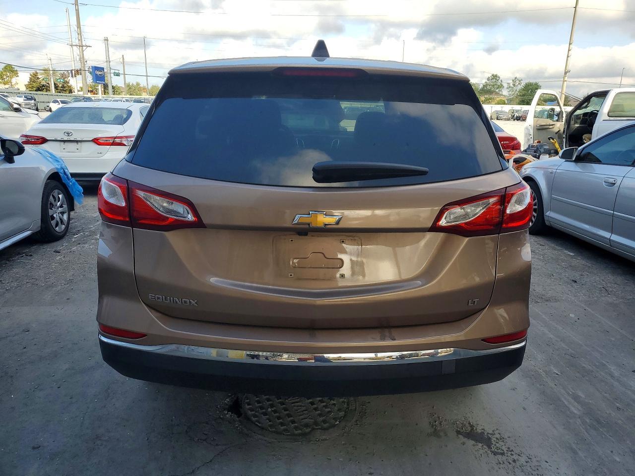 2018 Chevrolet Equinox Lt - Фото 6