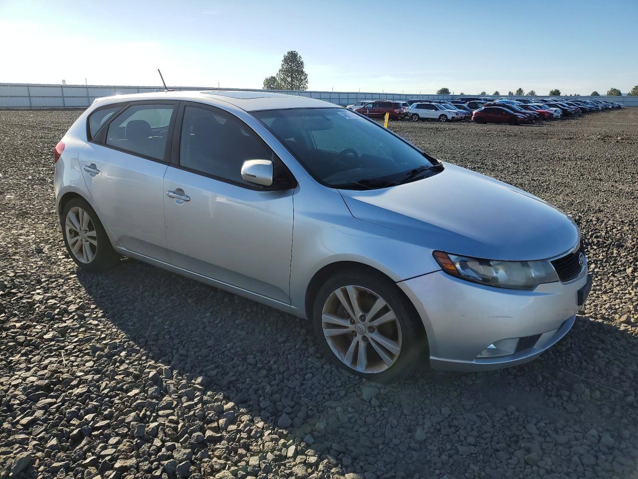 2011 Kia Forte5 Sx - Image 4