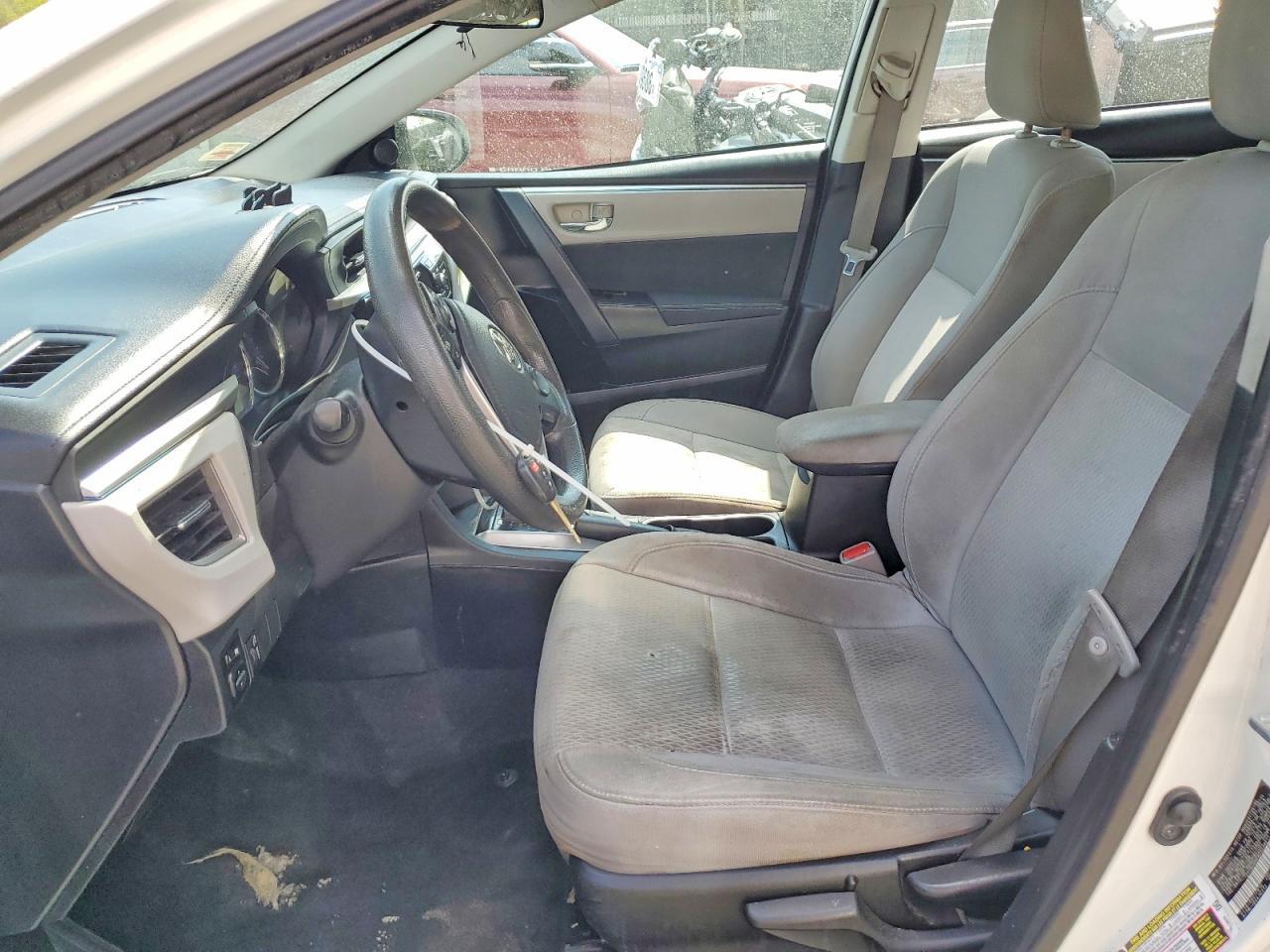 2015 Toyota Corolla Le - Image 7