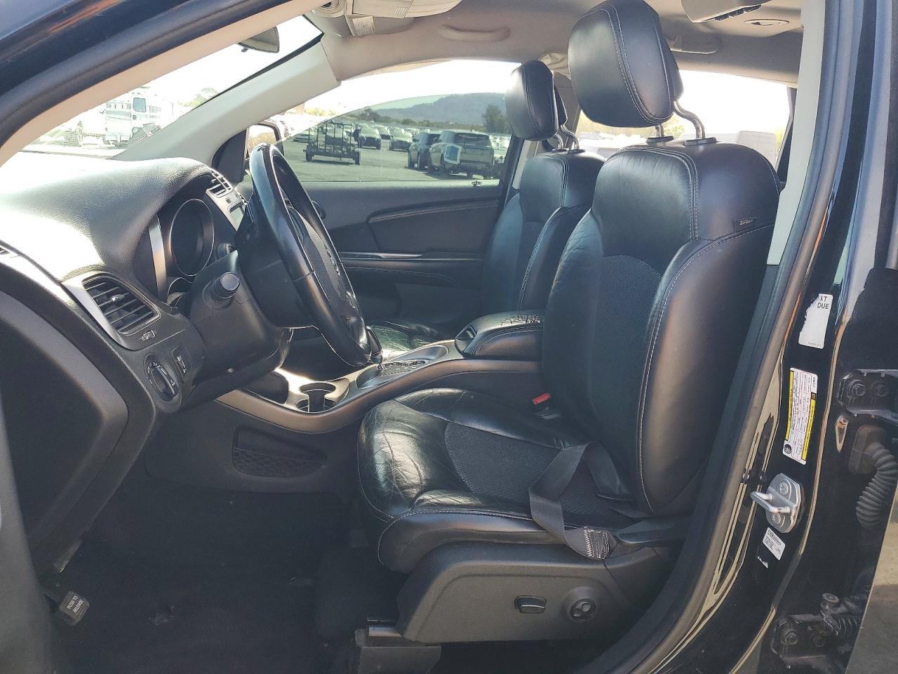 2018 Dodge Journey Crossroad - Image 7