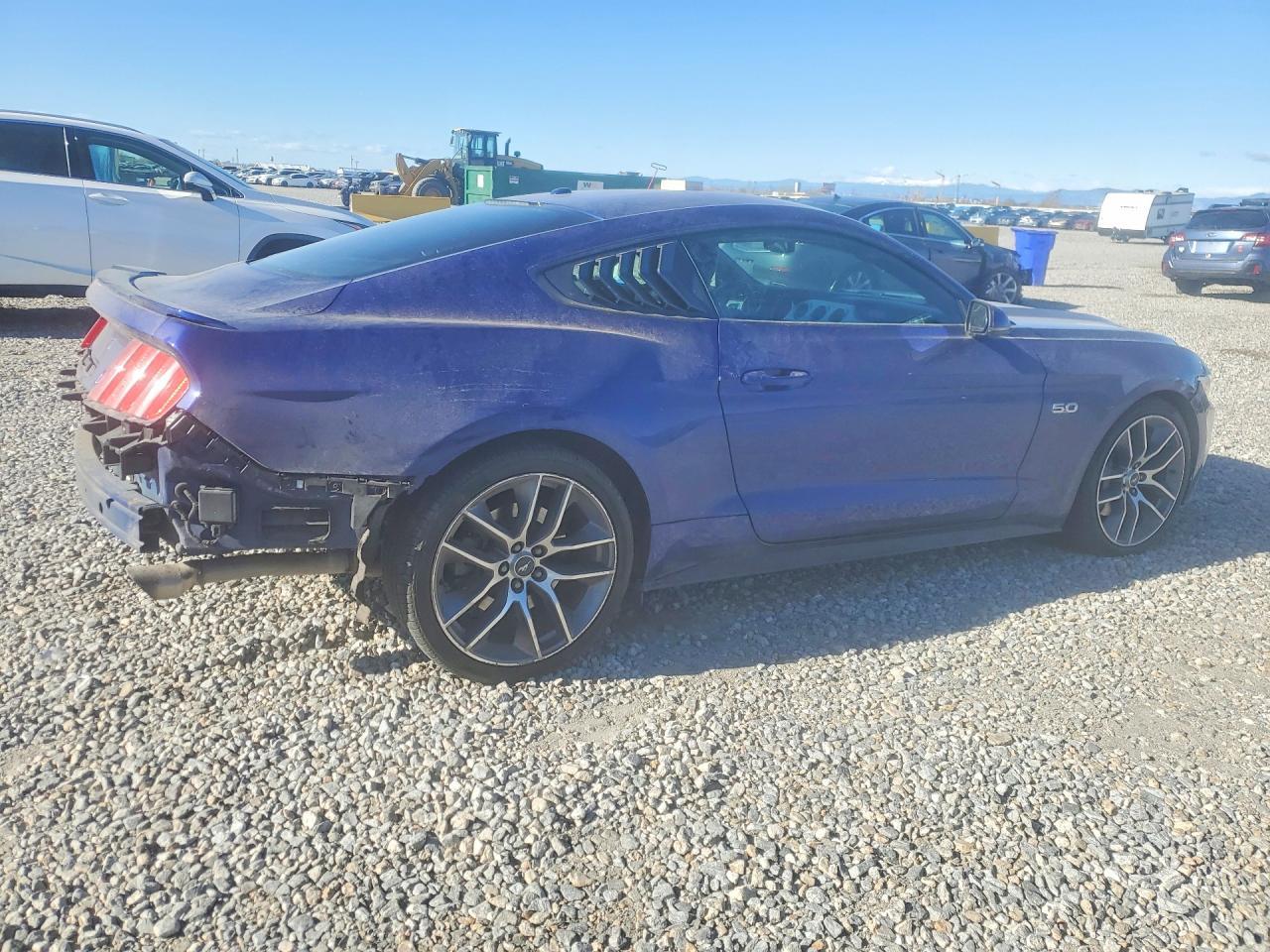 2015 Ford Mustang Gt - Фото 3