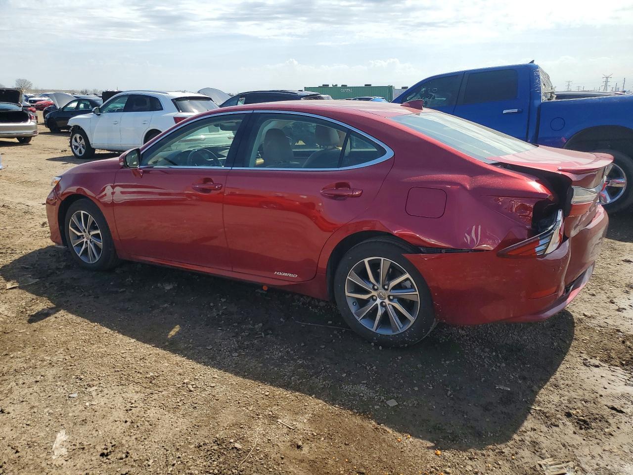 2016 Lexus Es 300H Base - Фото 2
