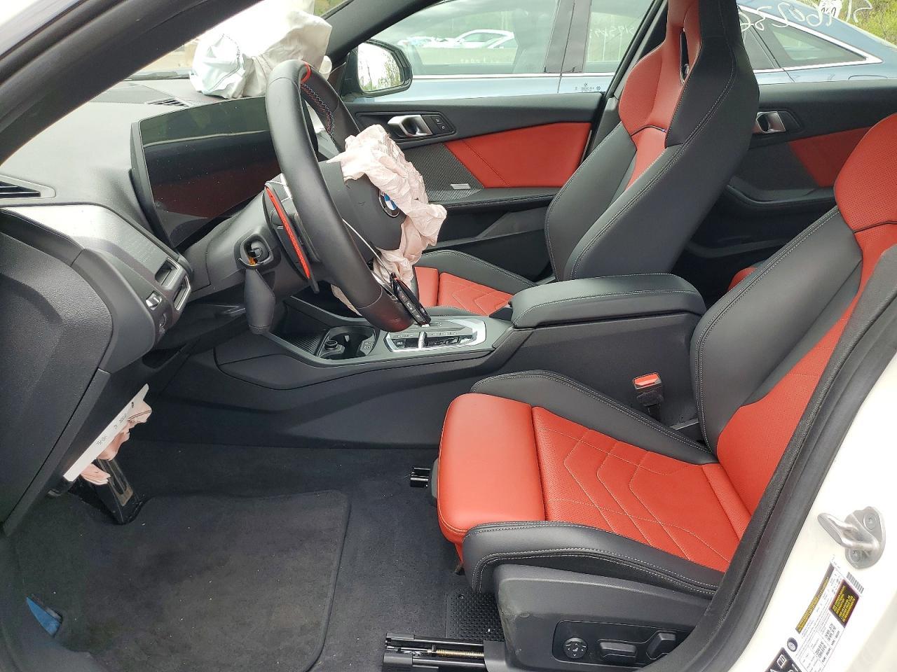 2025 BMW M235Xi - Фото 7