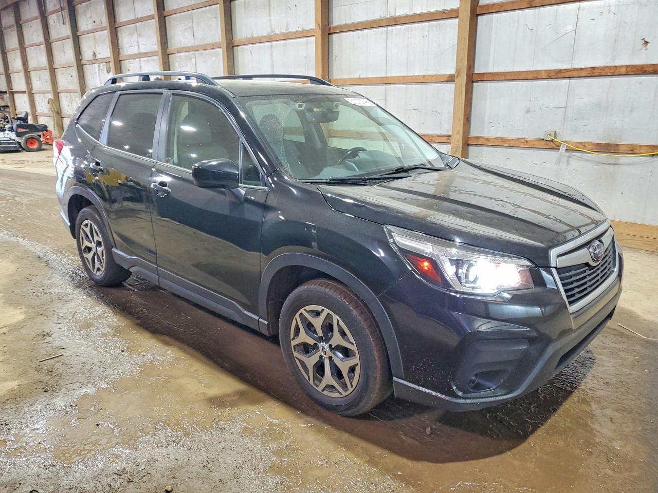 2020 Subaru Forester Premium - Фото 4
