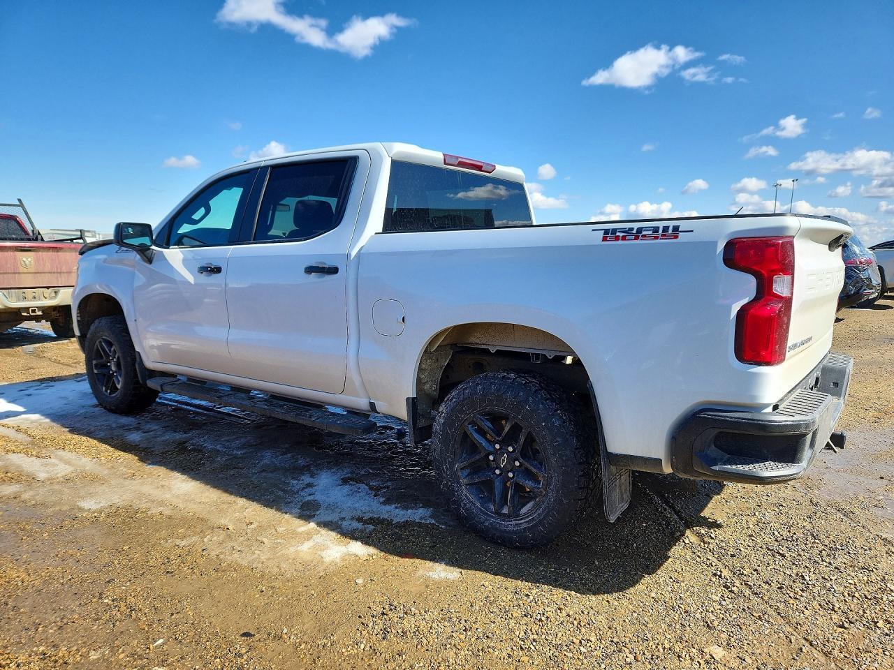 2024 Chevrolet Silverado K1500 Lt Trail Boss - Фото 2