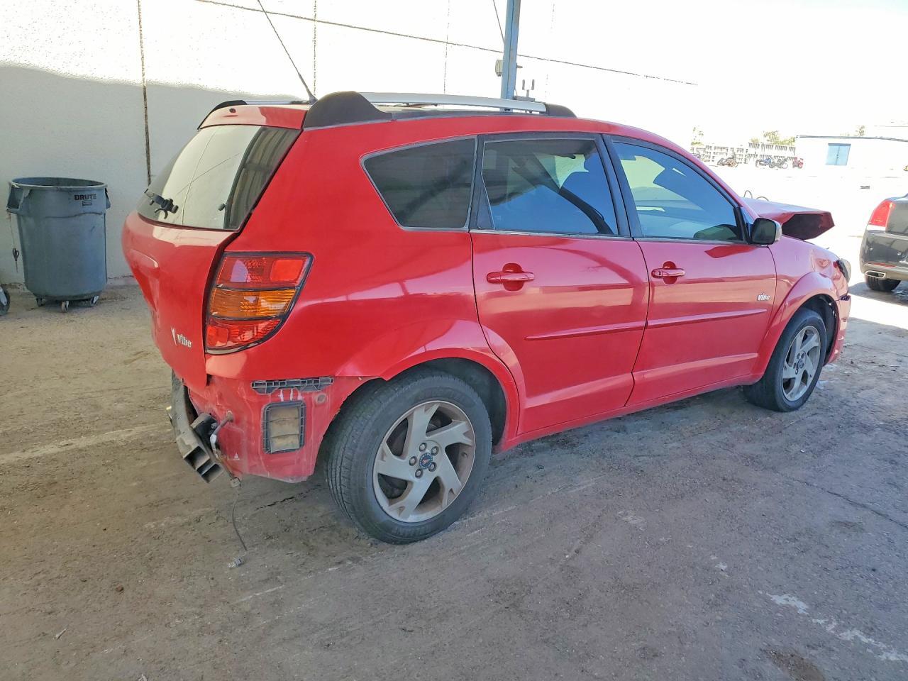2003 Pontiac Vibe - Фото 3