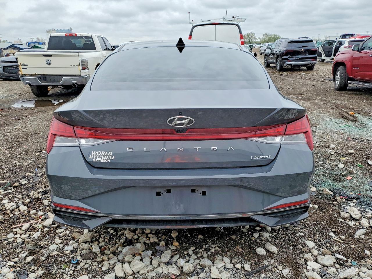 2023 Hyundai Elantra Limited - Фото 6