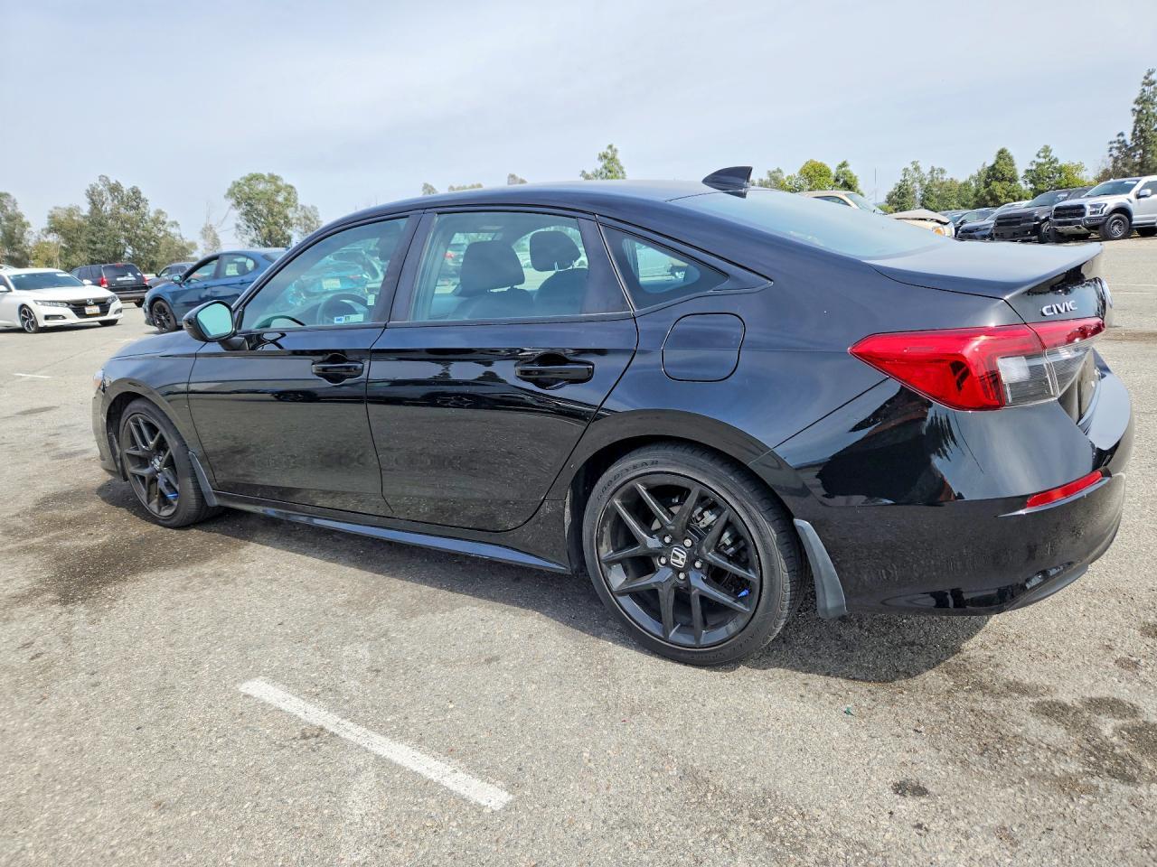 2023 Honda Civic Sport - Фото 2