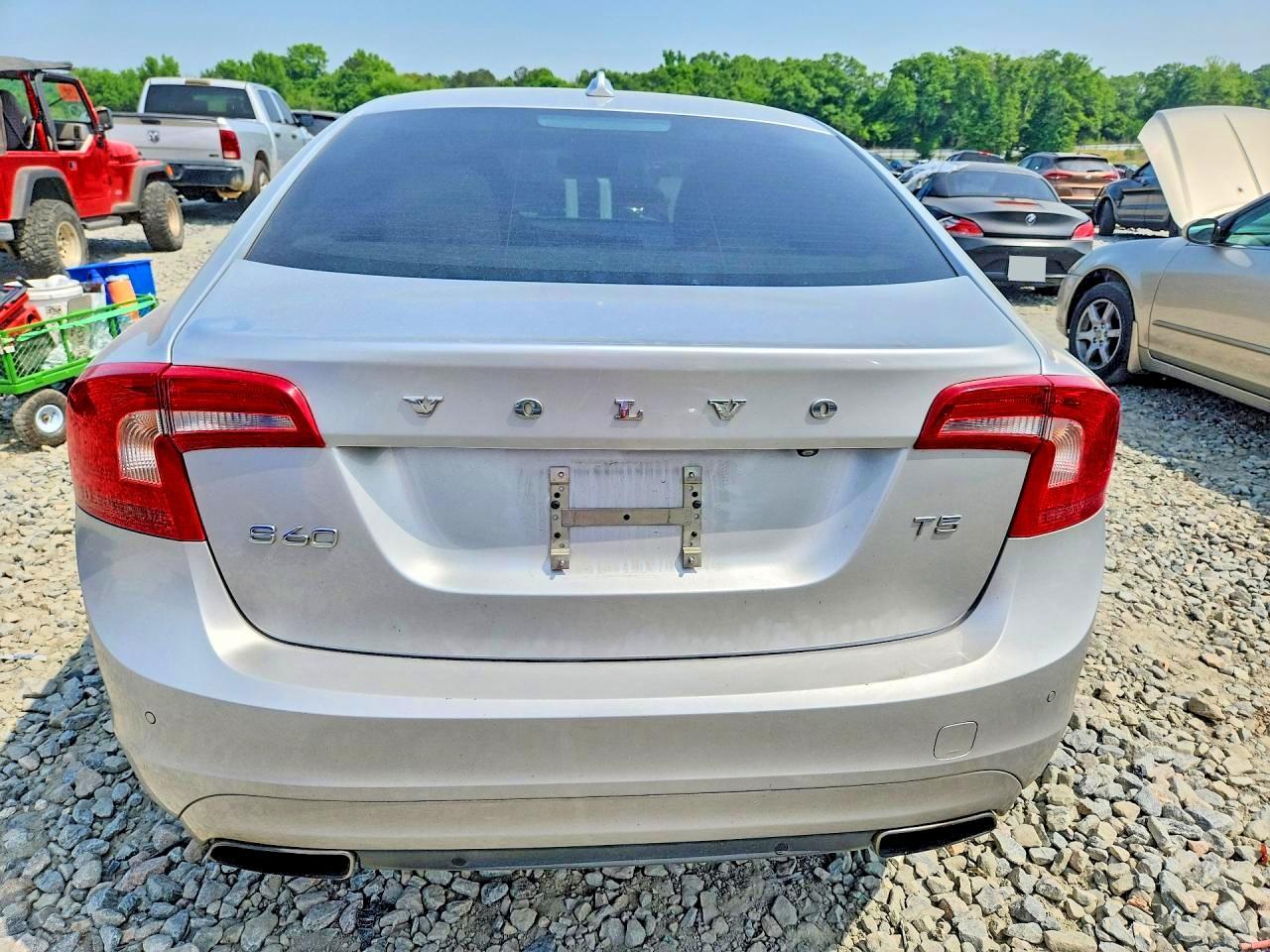 2015 Volvo S60 Premier - Фото 6
