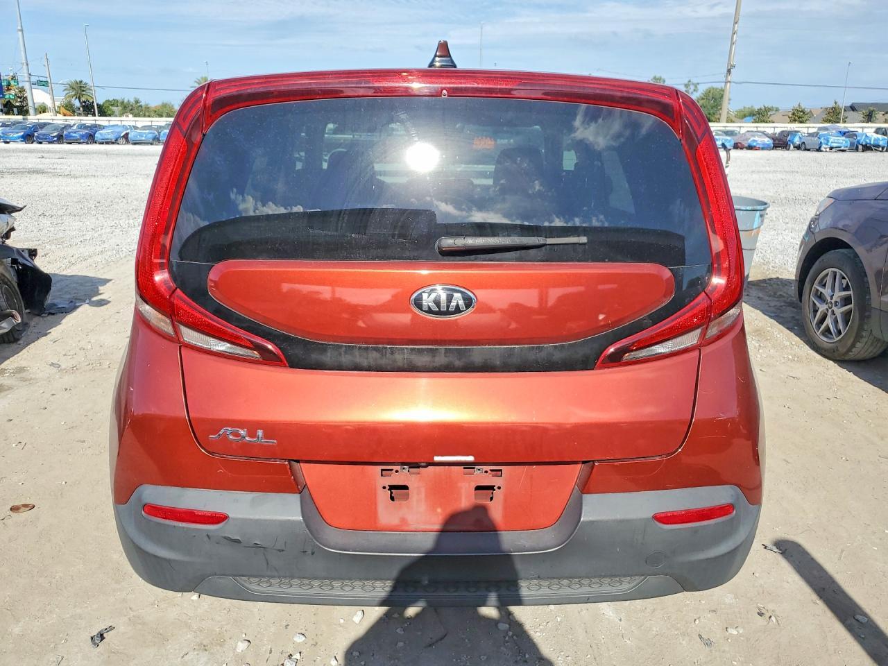 2020 Kia Soul Lx - Фото 6