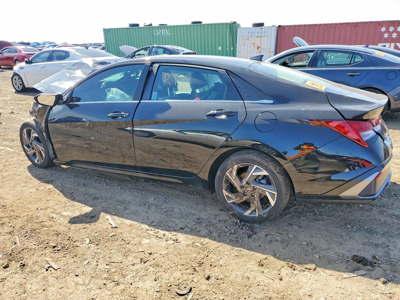 2025 Hyundai Elantra Limited - Фото 2