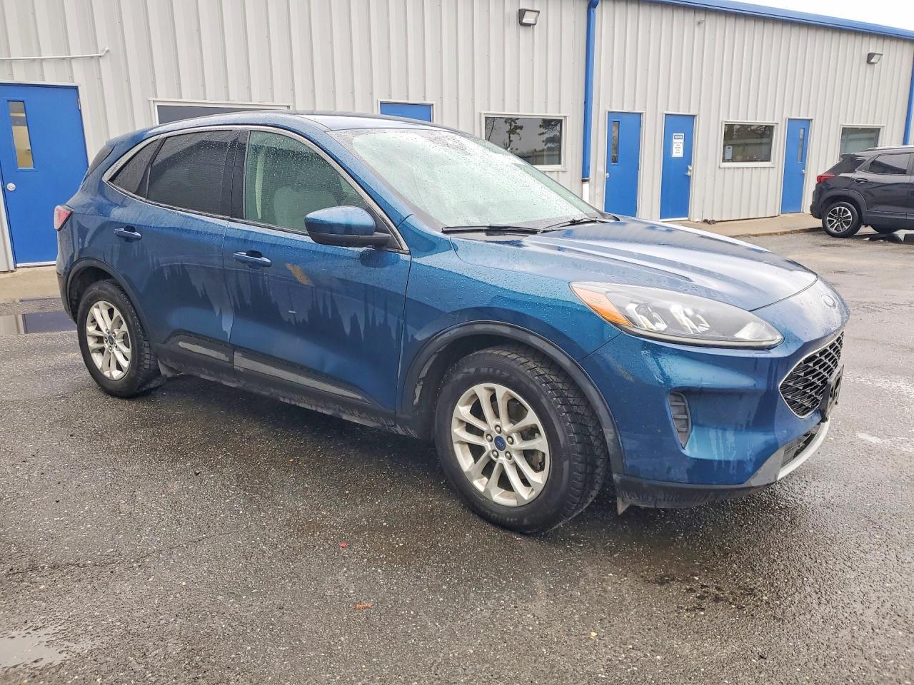 2020 Ford Escape Se - Фото 4