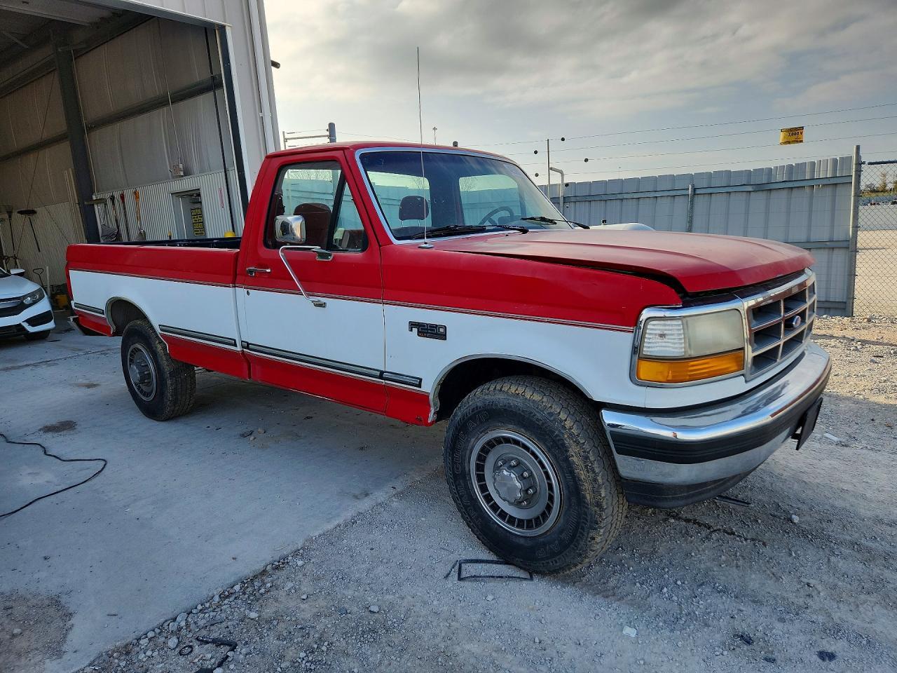 1992 Ford F250 - Фото 4