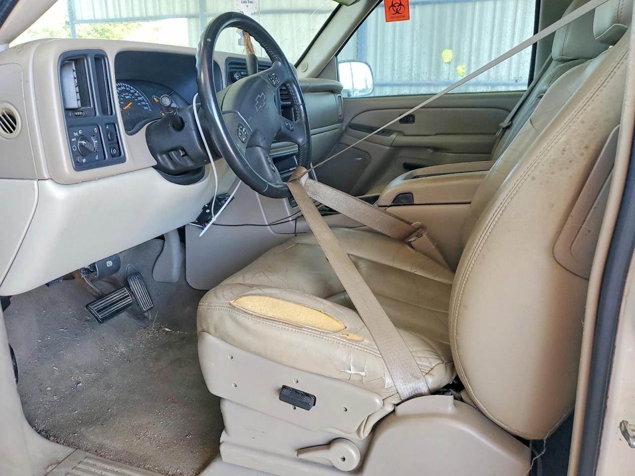2005 Chevrolet Avalanche C1500 - Image 7