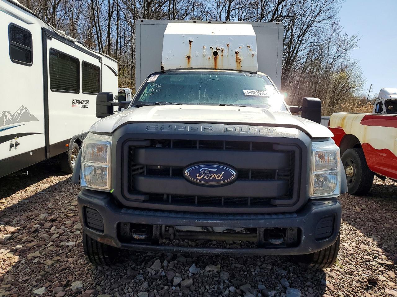 2015 Ford F550 Super Duty Delivery Truck - Фото 5