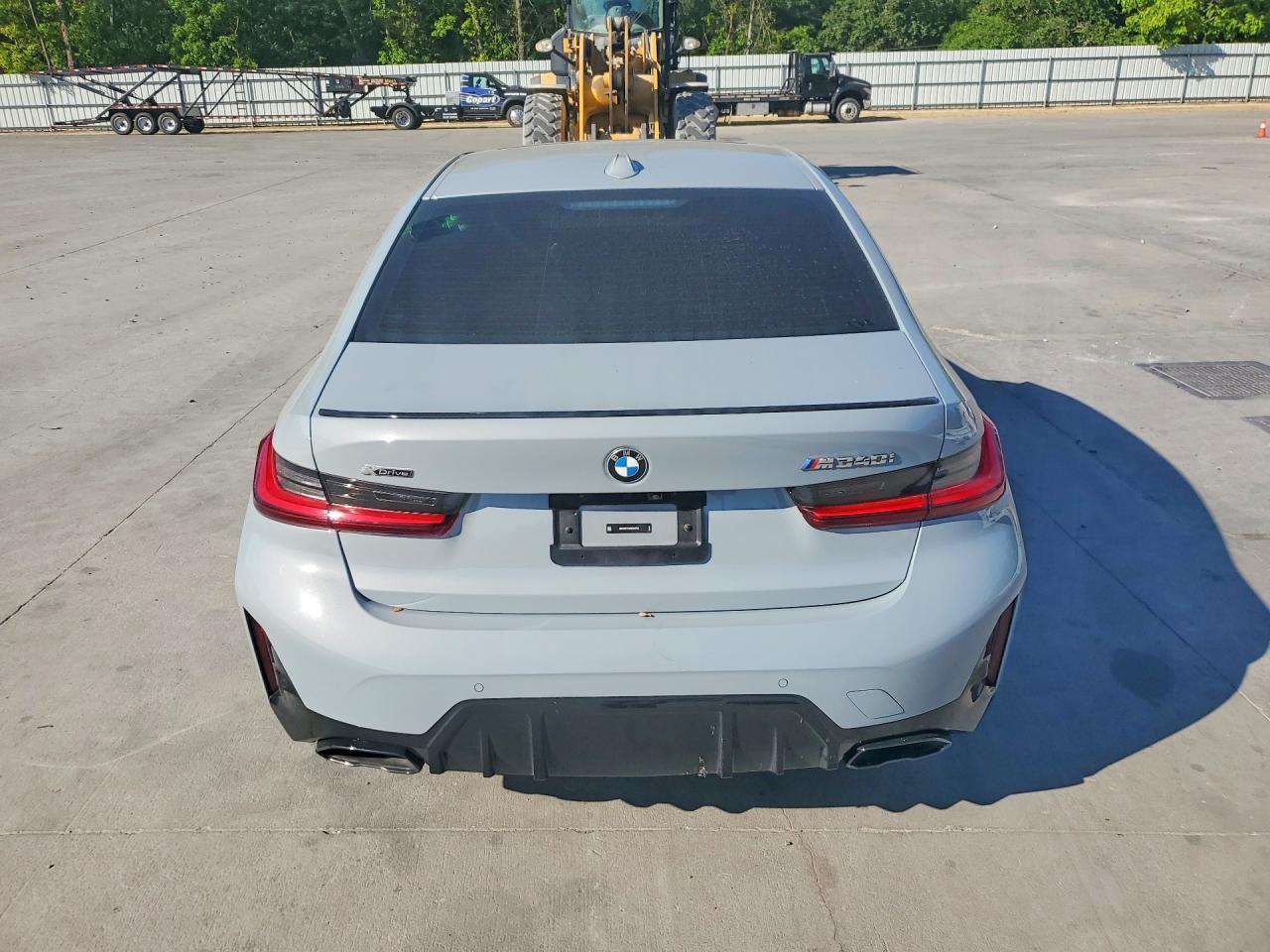 2024 BMW M340Xi - Фото 6