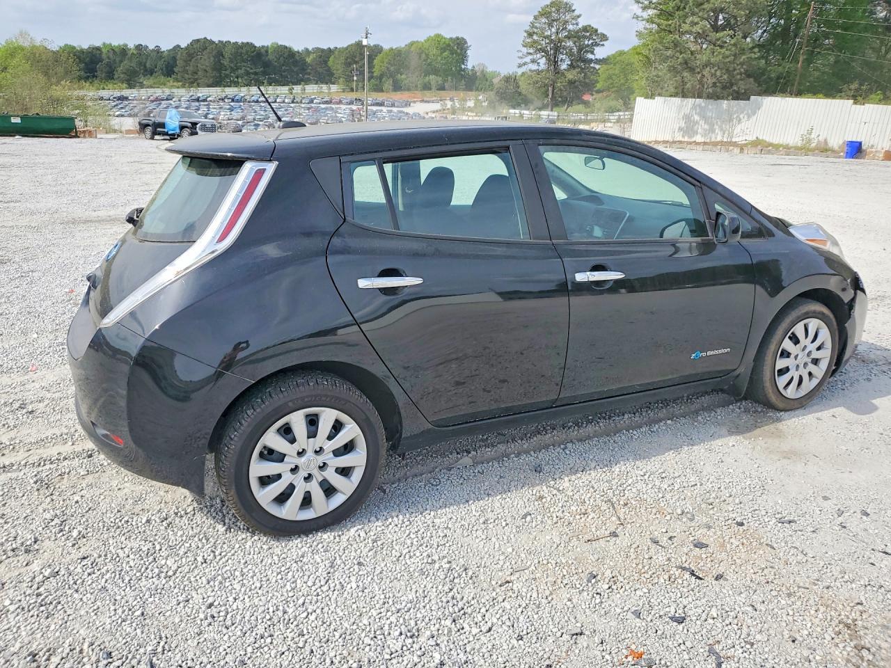 2015 Nissan Leaf S - Фото 3