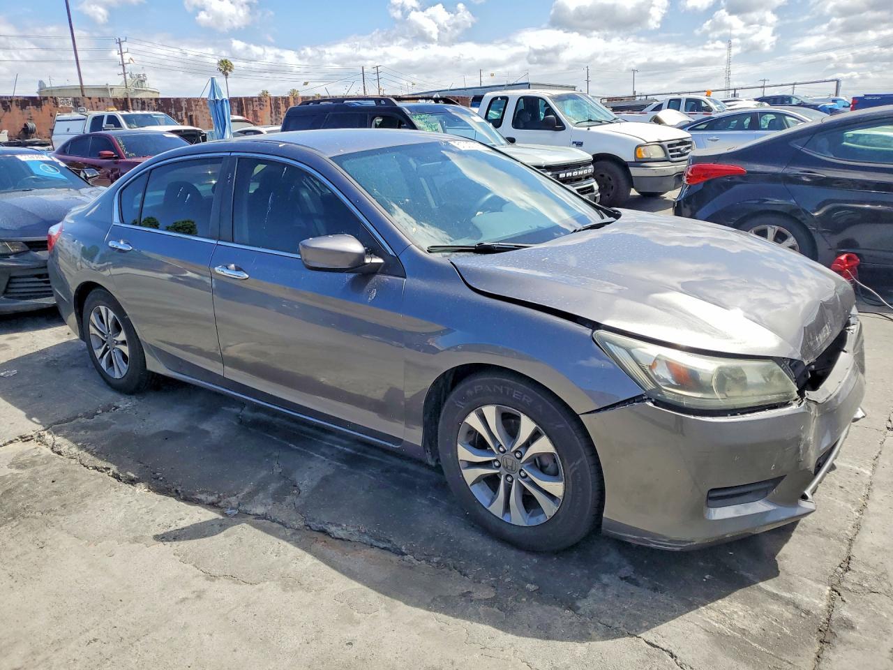 2013 Hond Accord Ex - Image 4