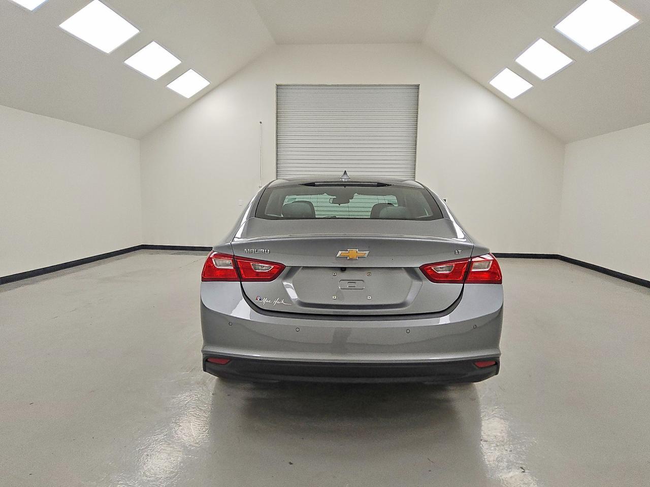 2025 Chevrolet Malibu Lt - Фото 6