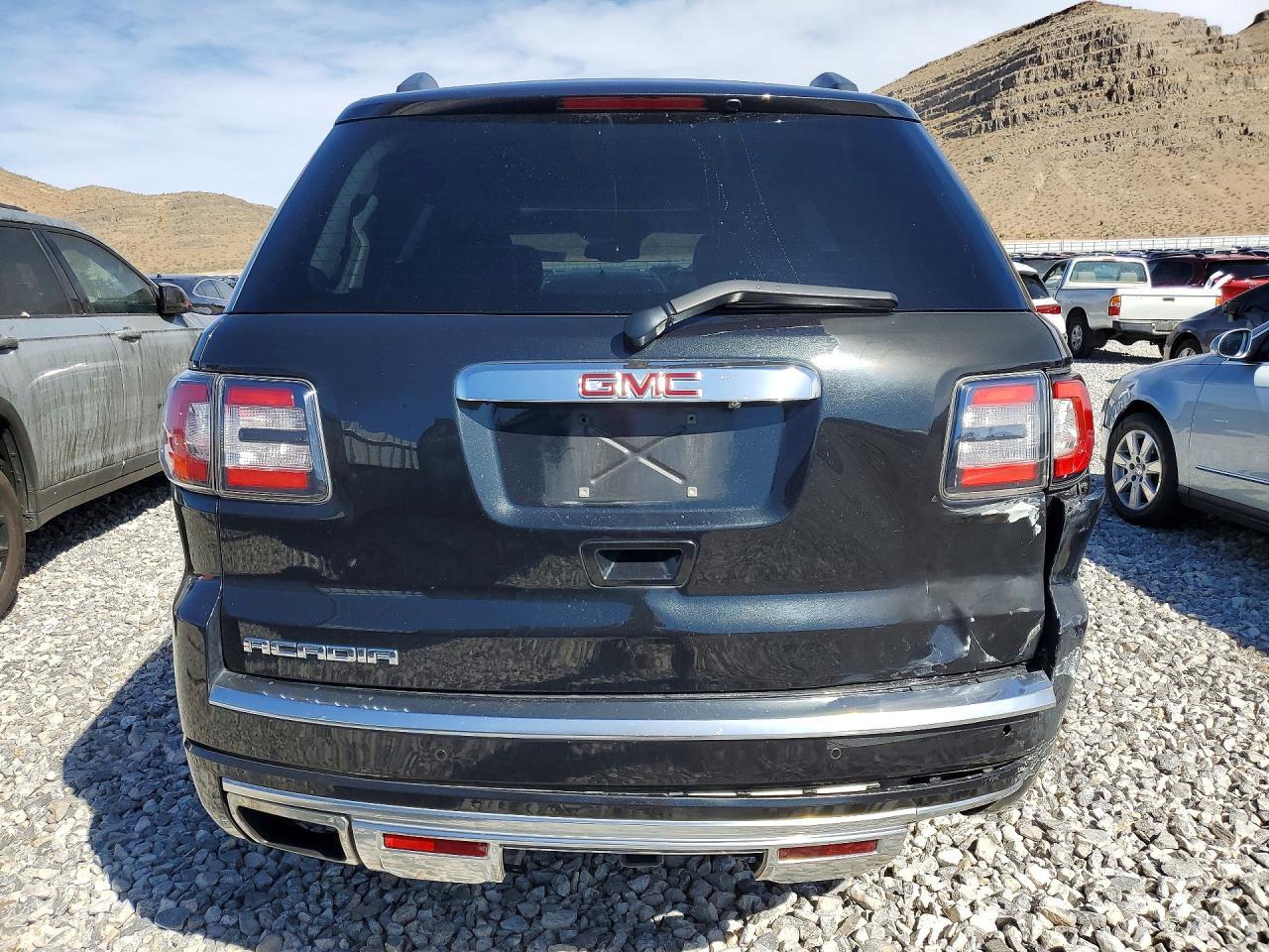 2015 GMC Acadia Denali - Image 6