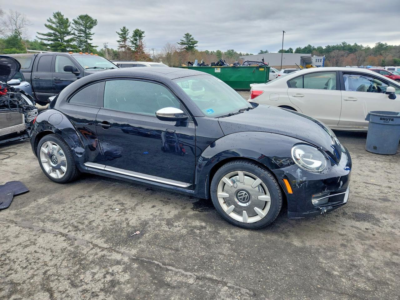 2013 Volkswagen Beetle Turbo - Фото 4