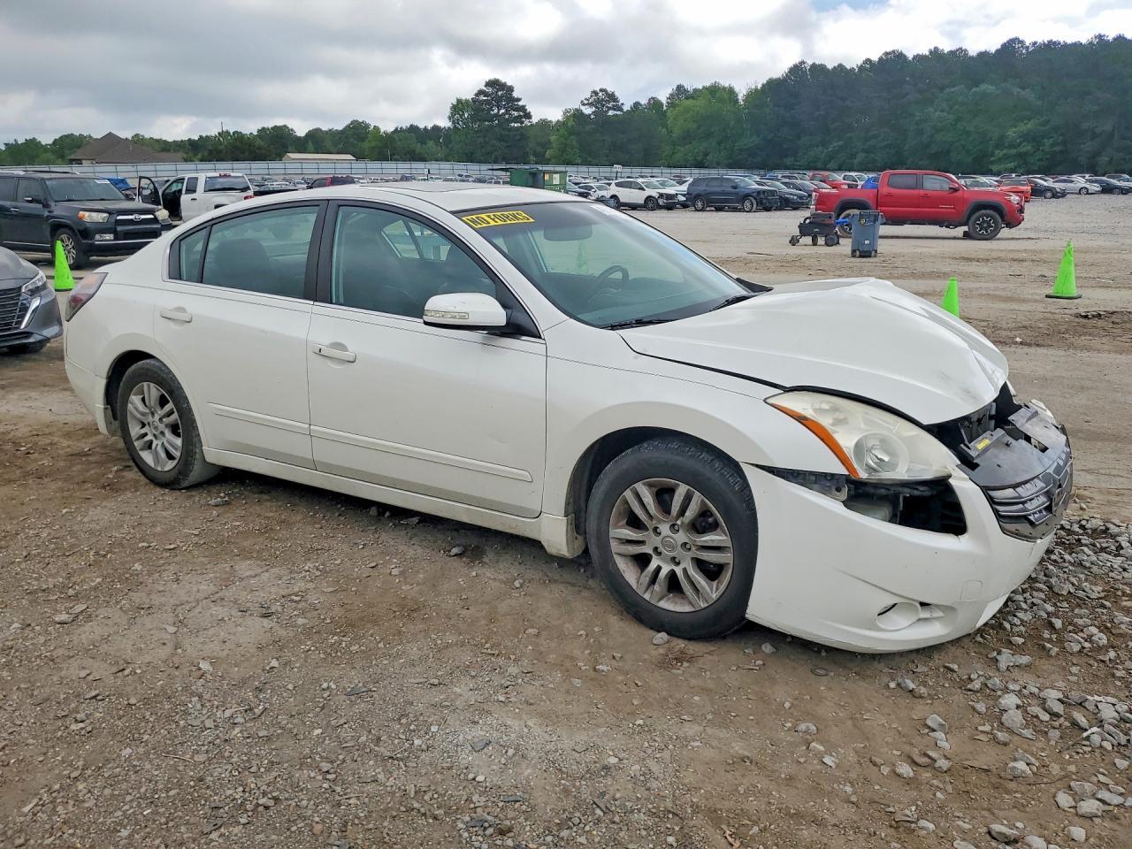 2011 Nissan Altima 2.5 - Фото 4