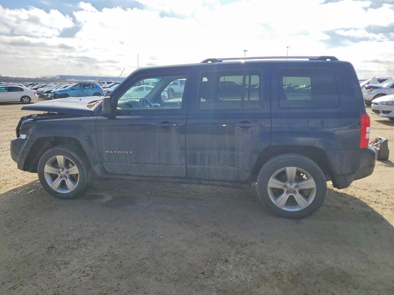 2016 Jeep Patriot Sport 4Dr 4W - Image 2
