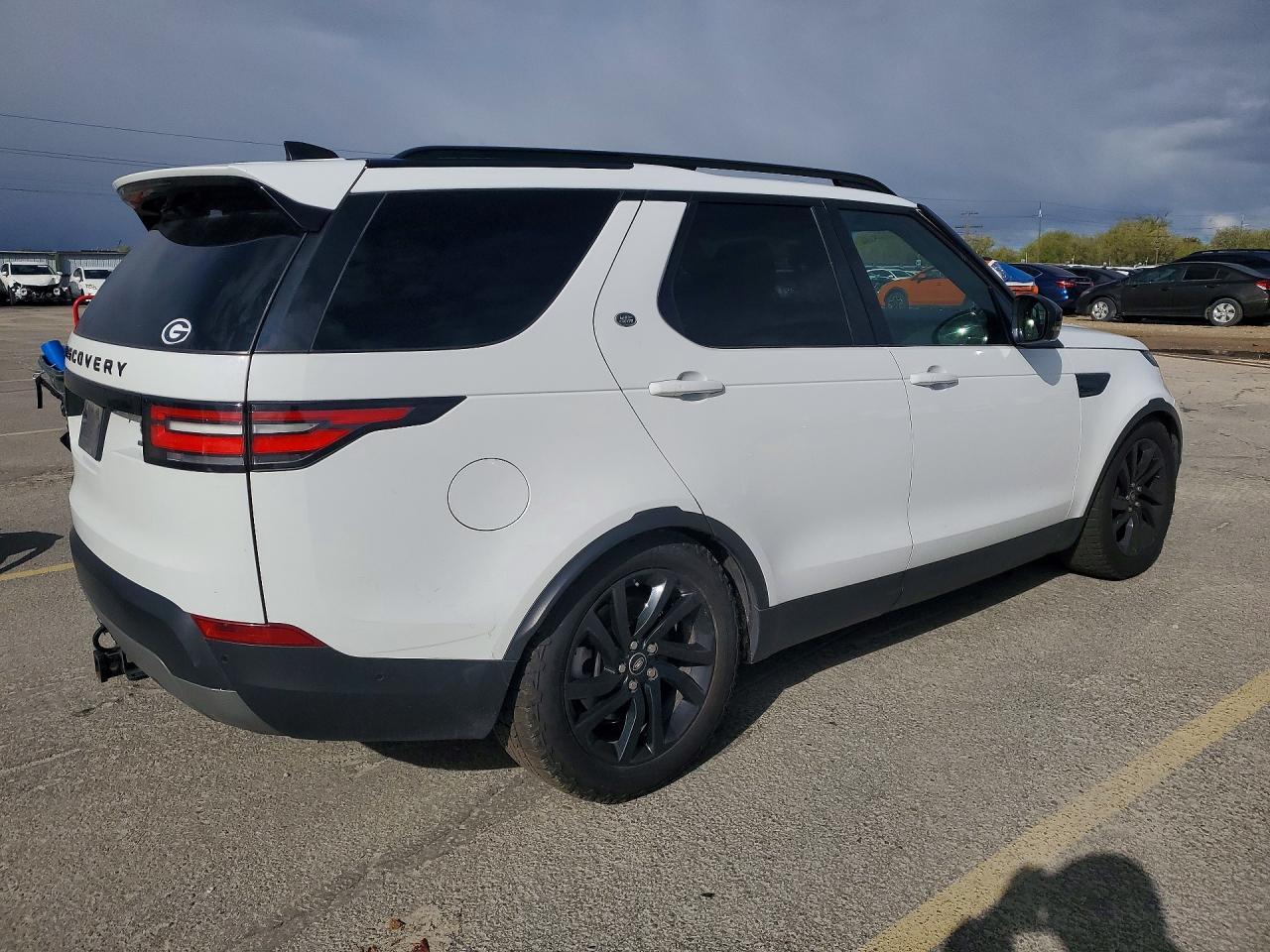 2017 Land Rover Discovery Hse - Фото 3