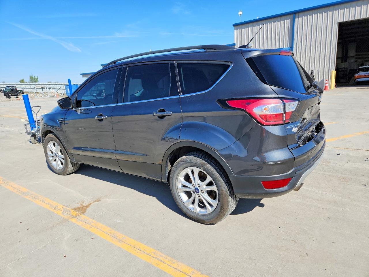 2018 Ford Escape Se - Фото 2