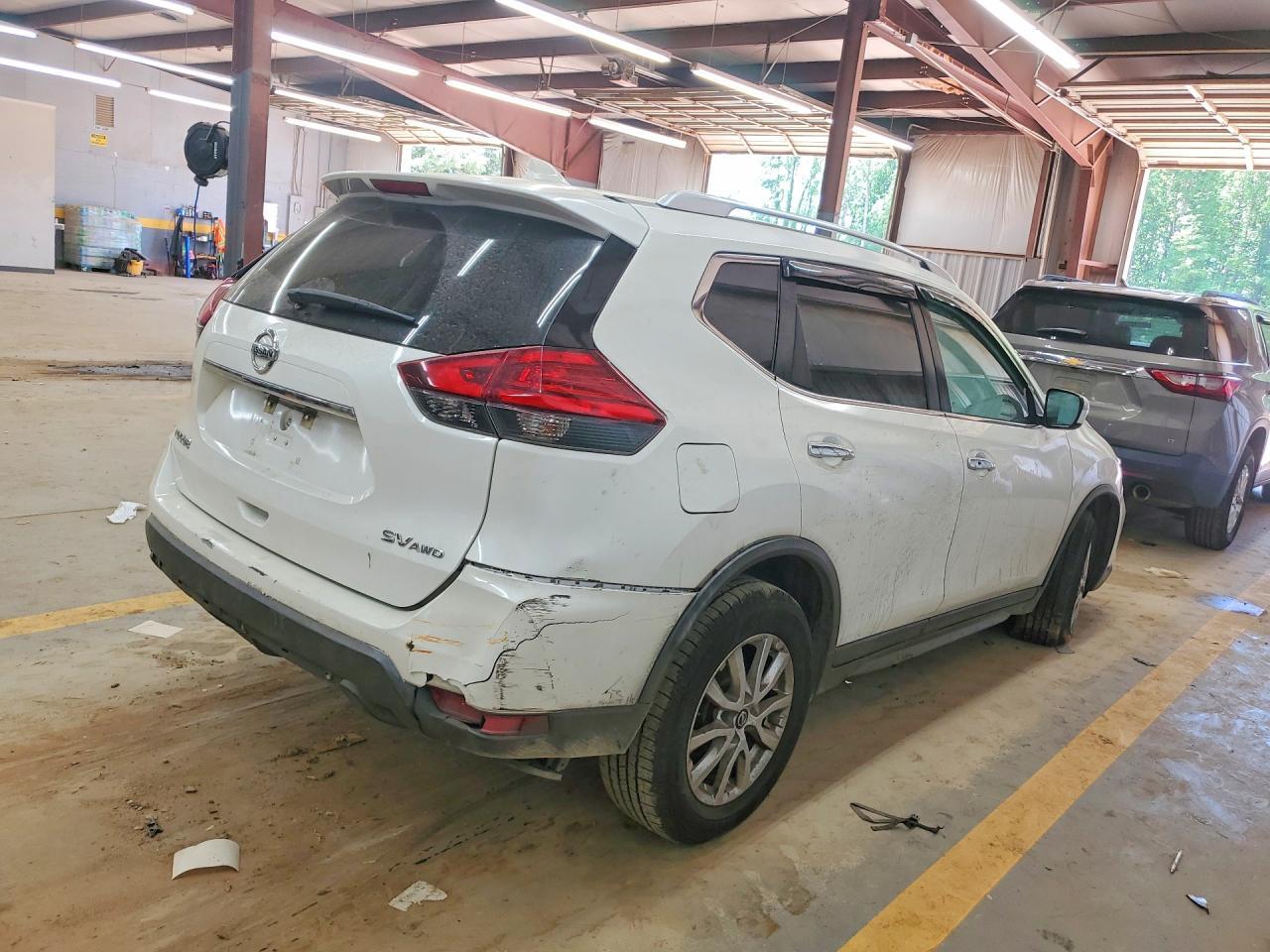 2017 Nissan Rogue Sv - Фото 3