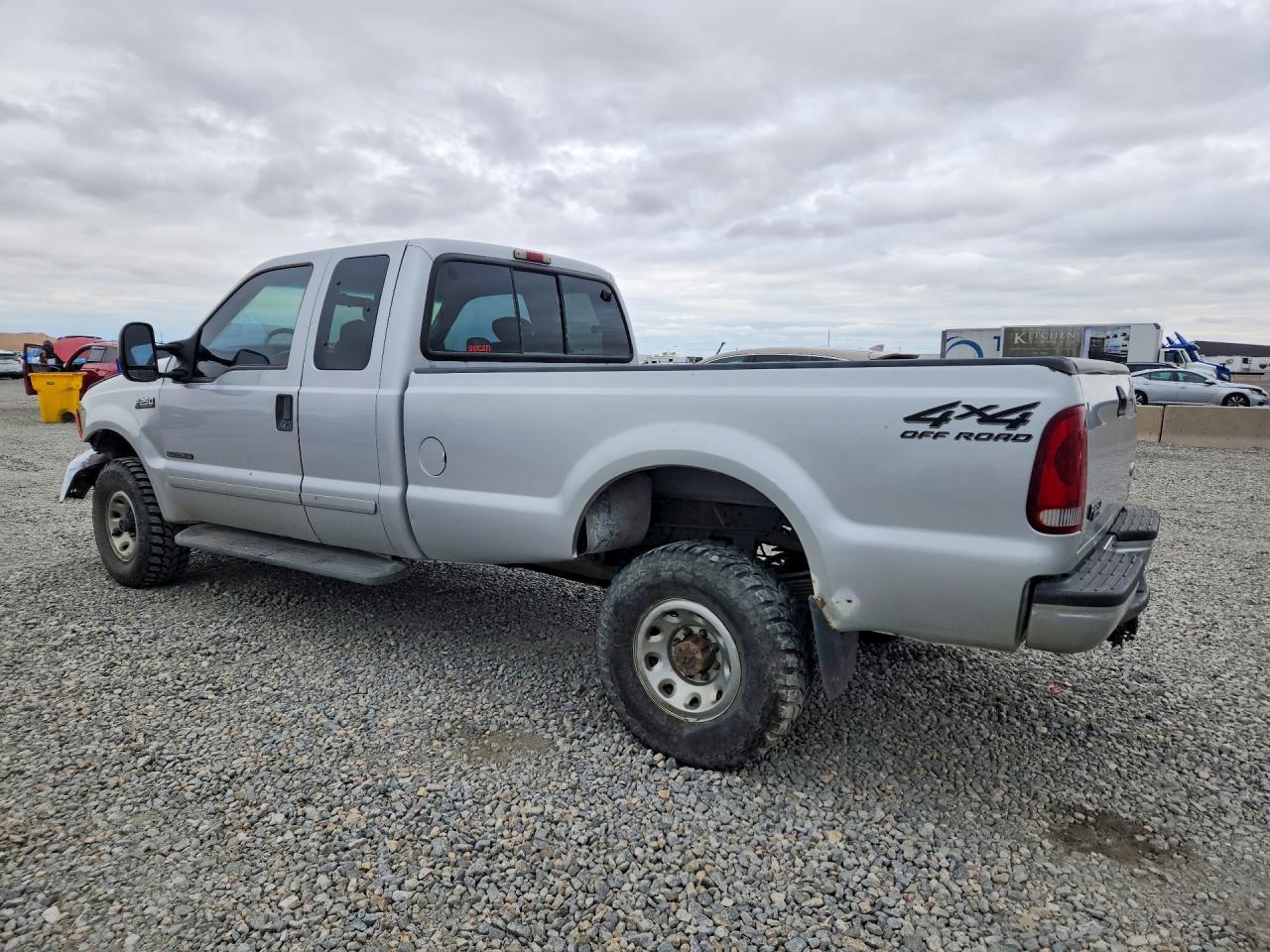2001 Ford F250 Super Duty - Фото 2