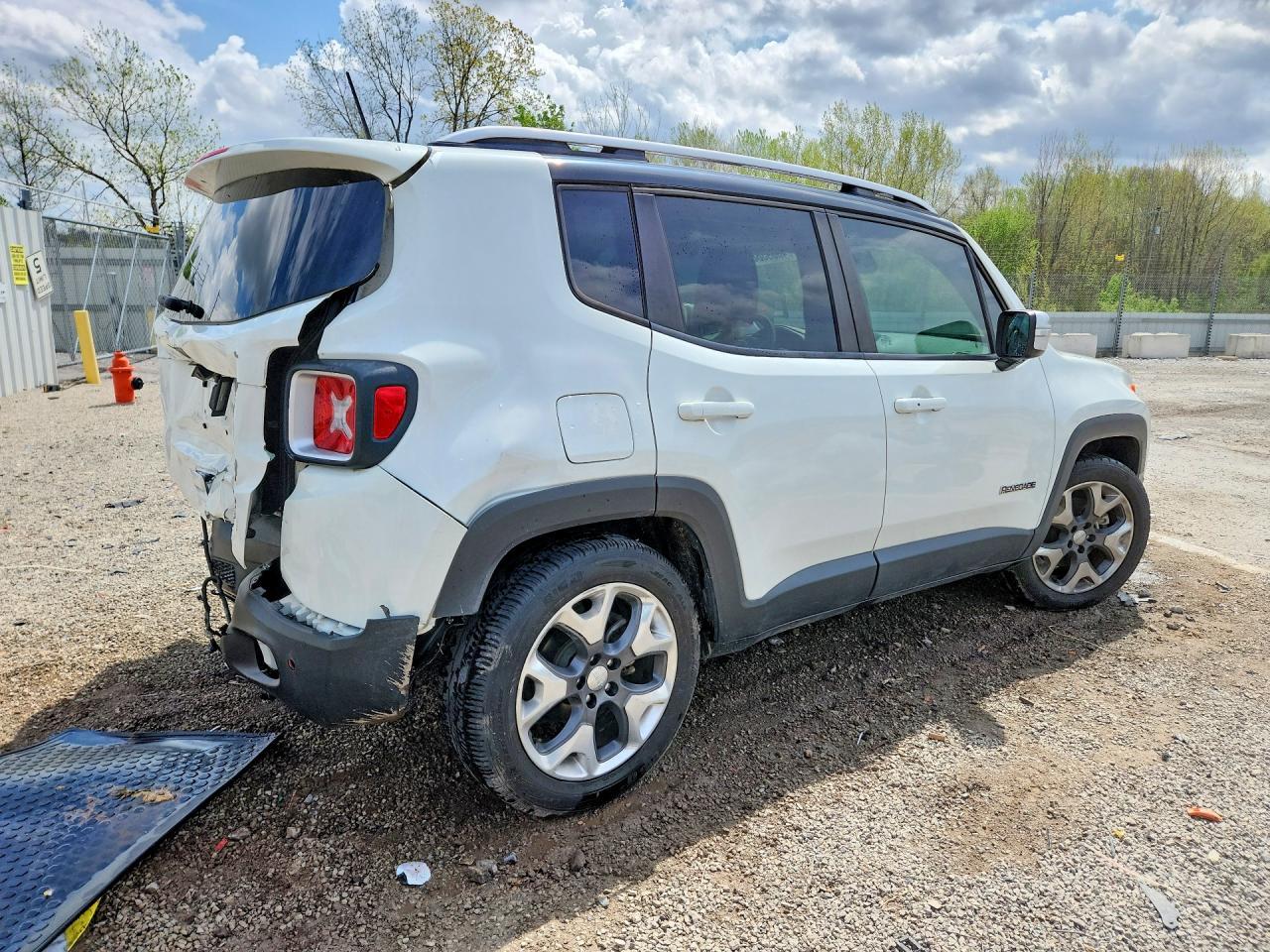 2018 Jeep Renegade Limited - Image 3