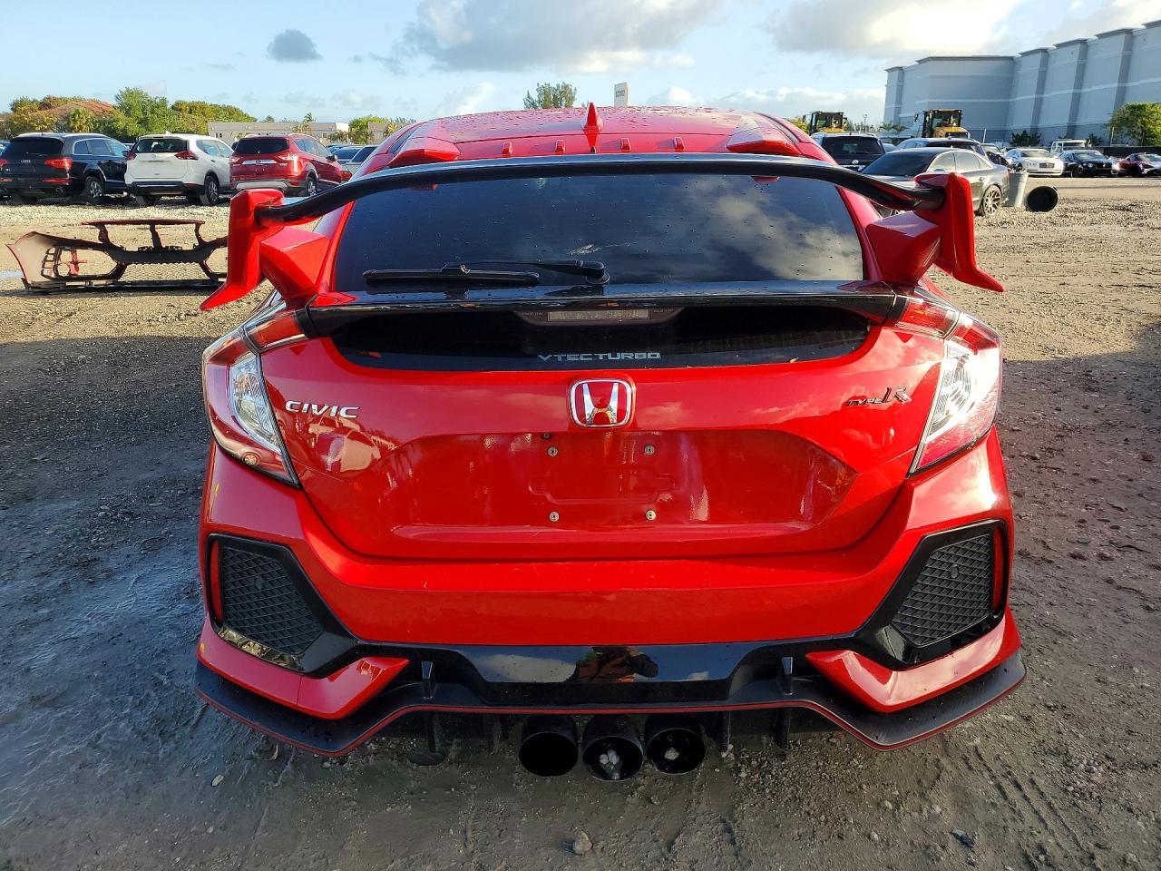 2018 Honda Civic Type-R Touring - Фото 6