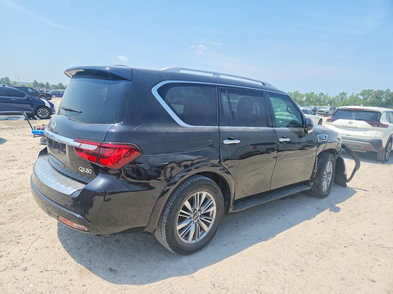 2021 Infiniti Qx80 Luxe - Image 3