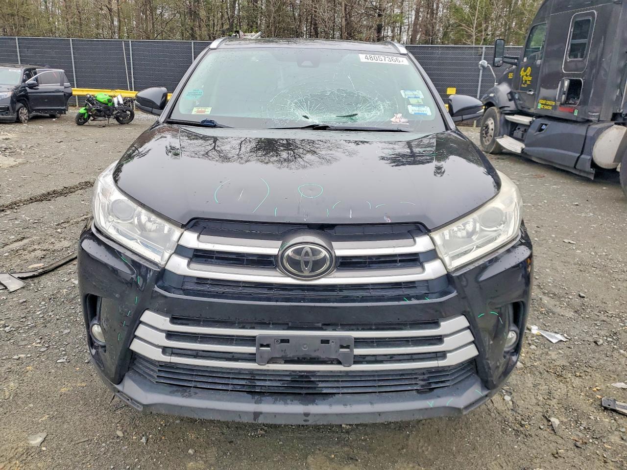2017 Toyota Highlander Xle - Фото 5