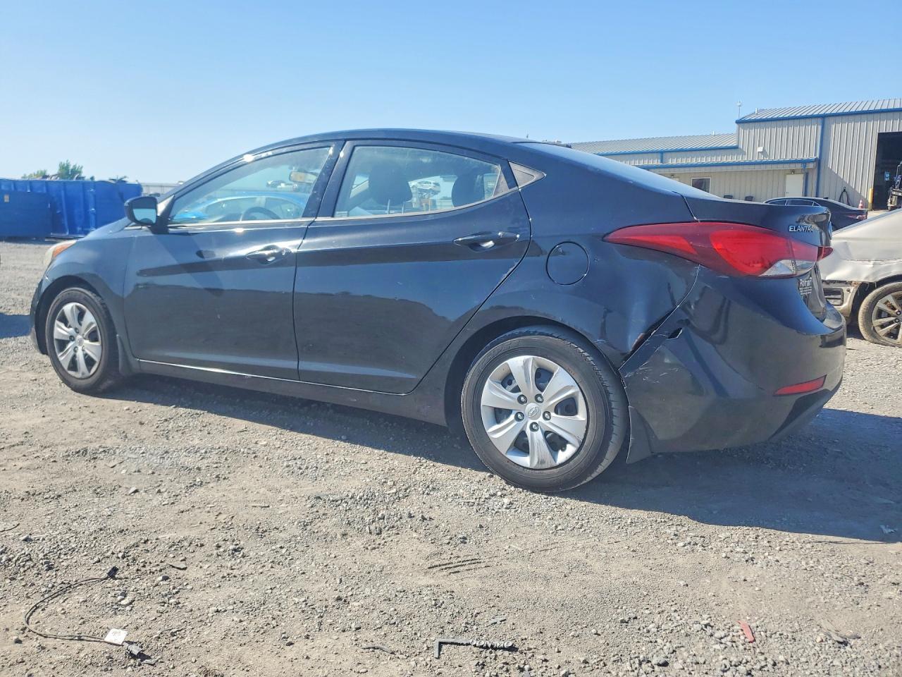 2016 Hyundai Elantra Se - Фото 2