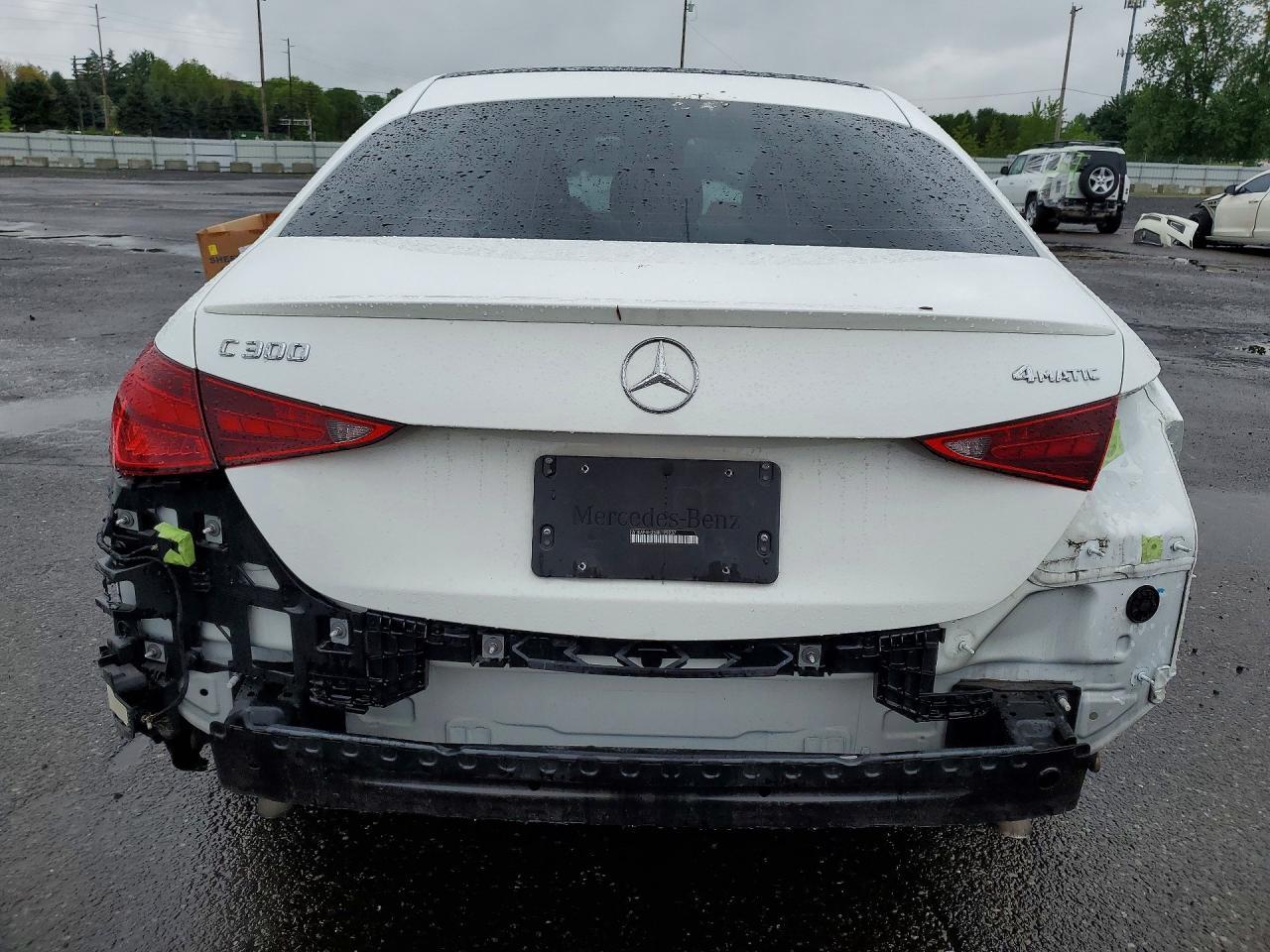 2024 Mercedes-Benz C 300 4Matic - Image 6