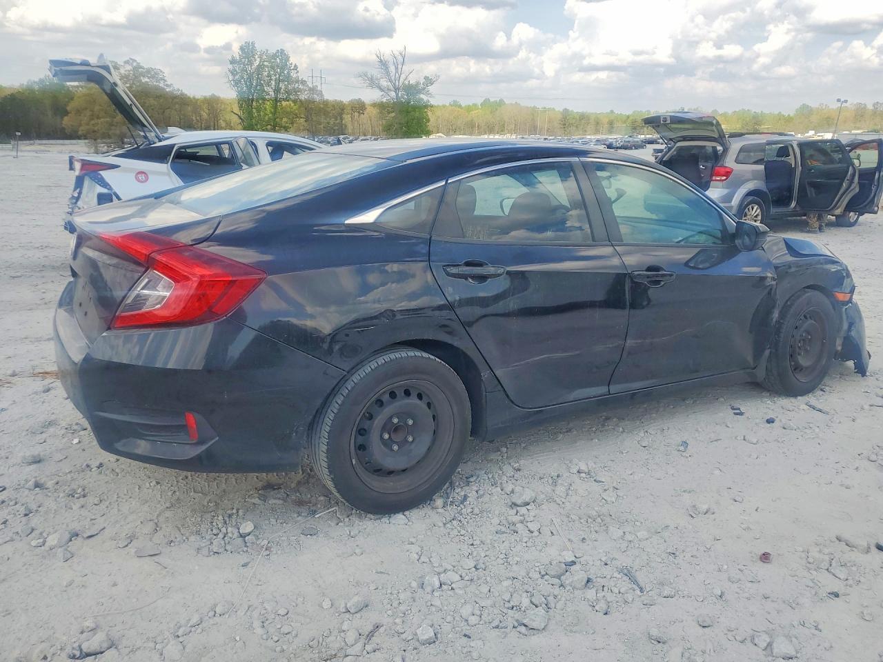 2018 Honda Civic Lx - Image 3
