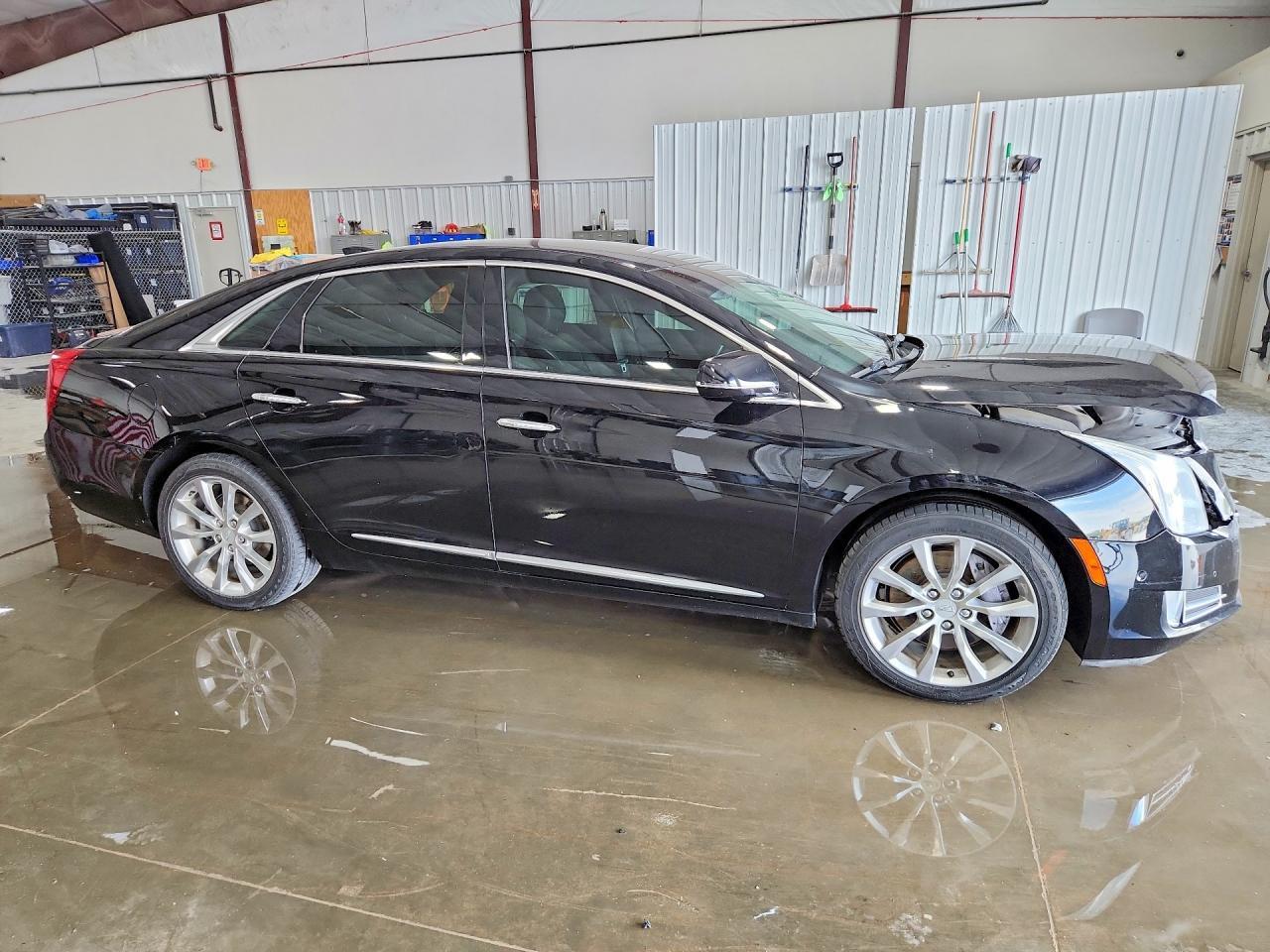 2016 Cadillac Xts Luxury Collection - Image 4