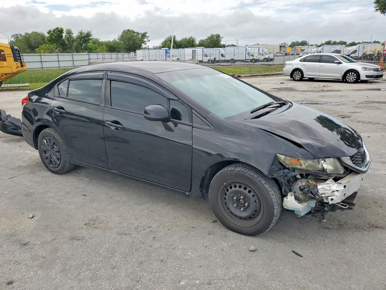 2013 Honda Civic Lx - Image 4