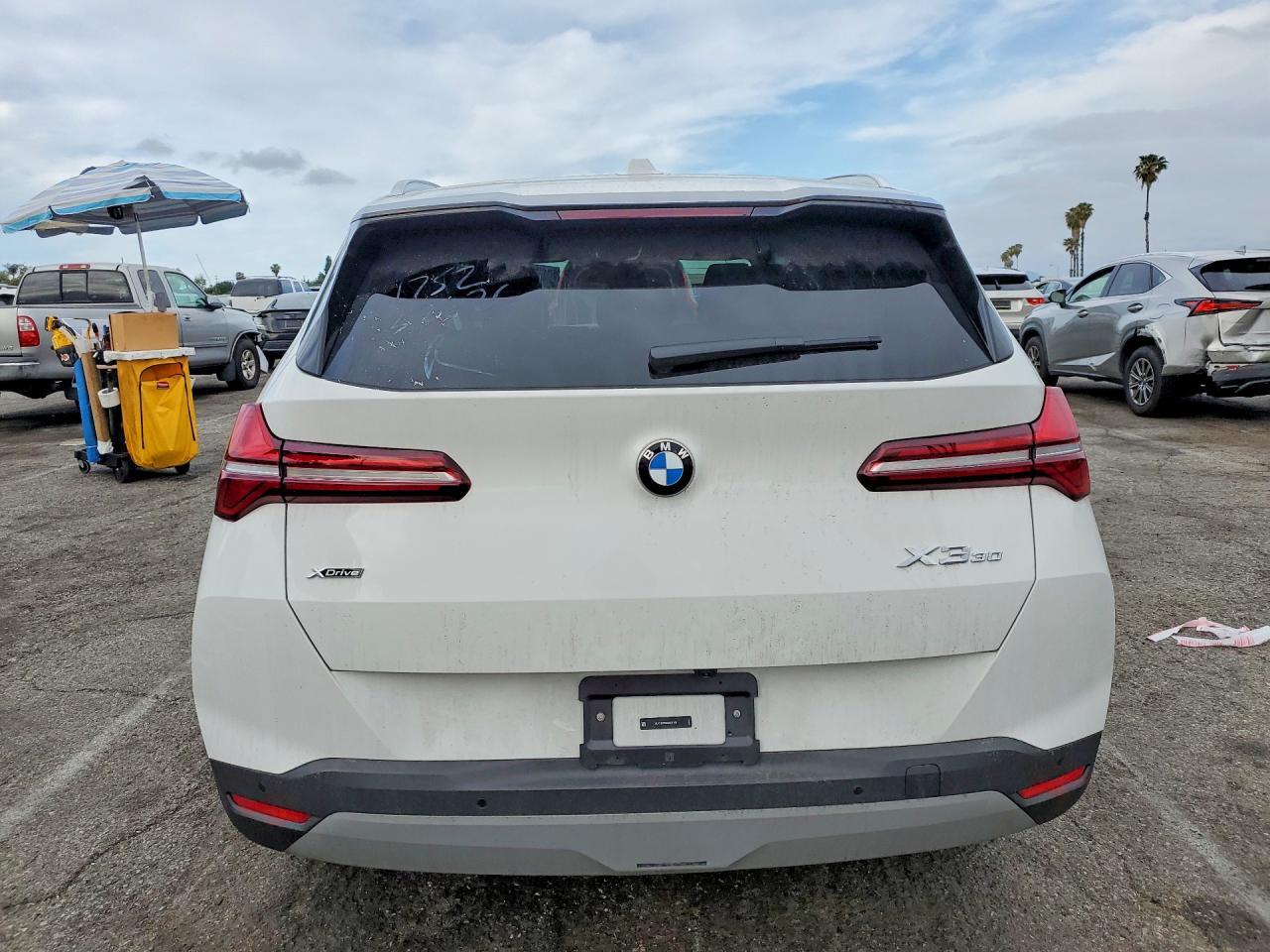 2025 BMW X3 30 xDrive - Фото 6