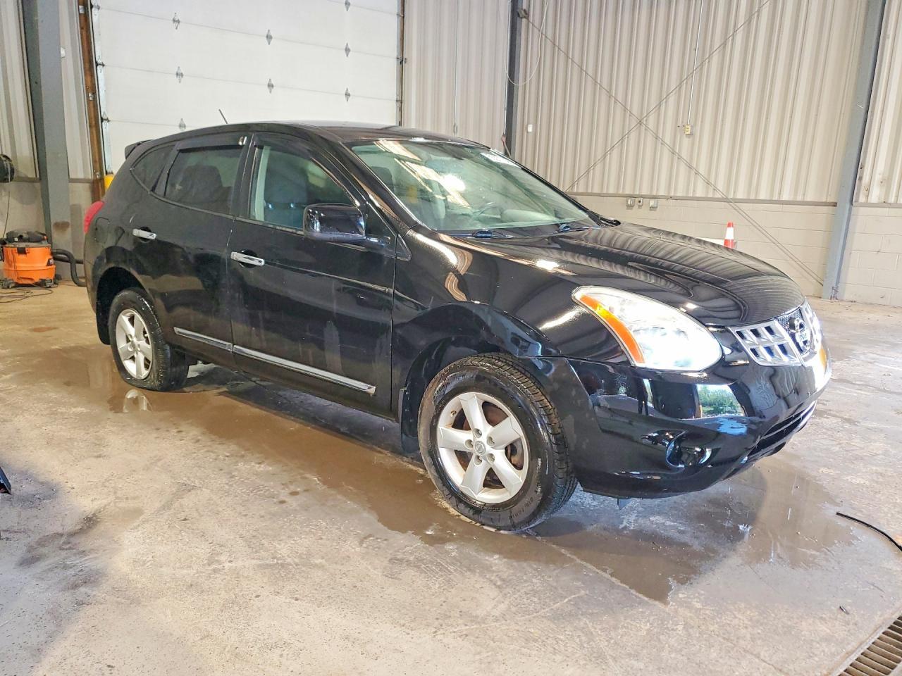 2013 Nissan Rogue S - Image 4