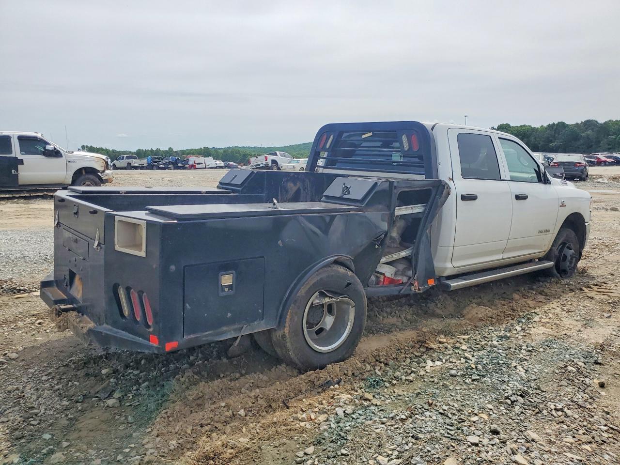 2020 Ram 3500 - Image 3