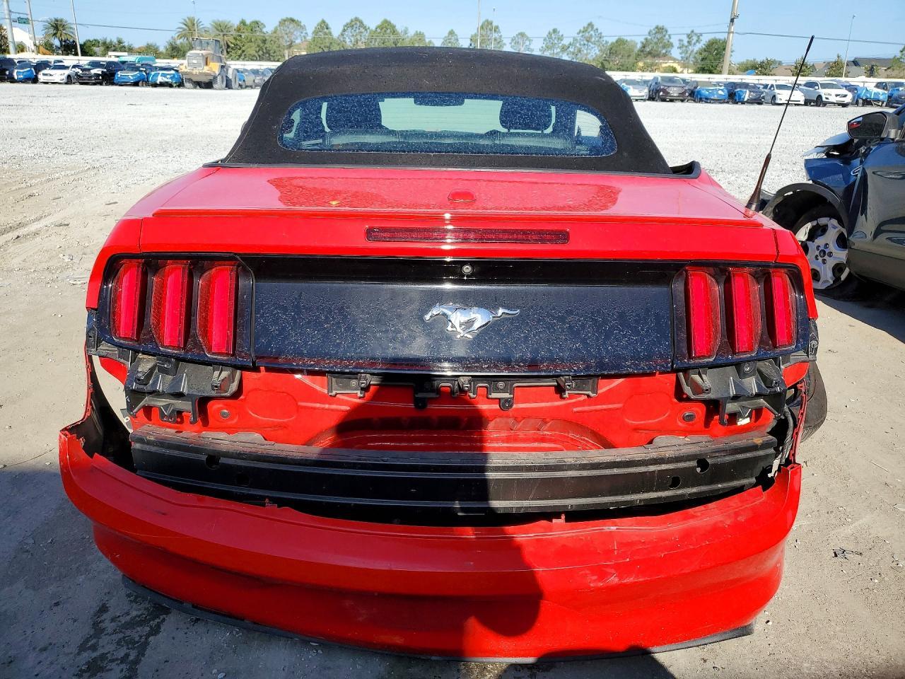 2017 Ford Mustang - Фото 6