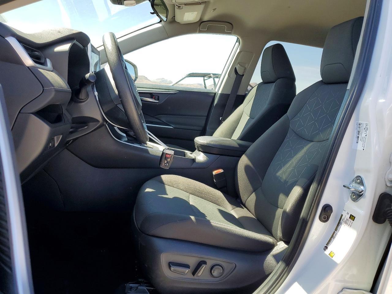 2024 Toyota Rav4 Xle - Фото 7