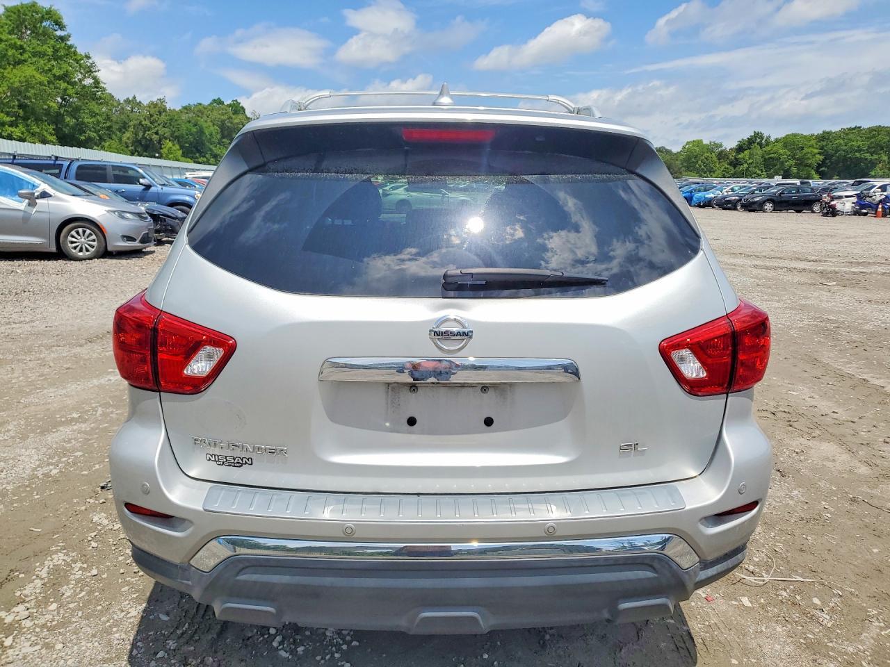 2020 Nissan Pathfinder Sl - Фото 6