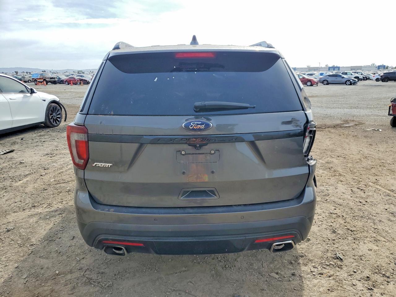 2017 Ford Explorer Sport - Фото 6