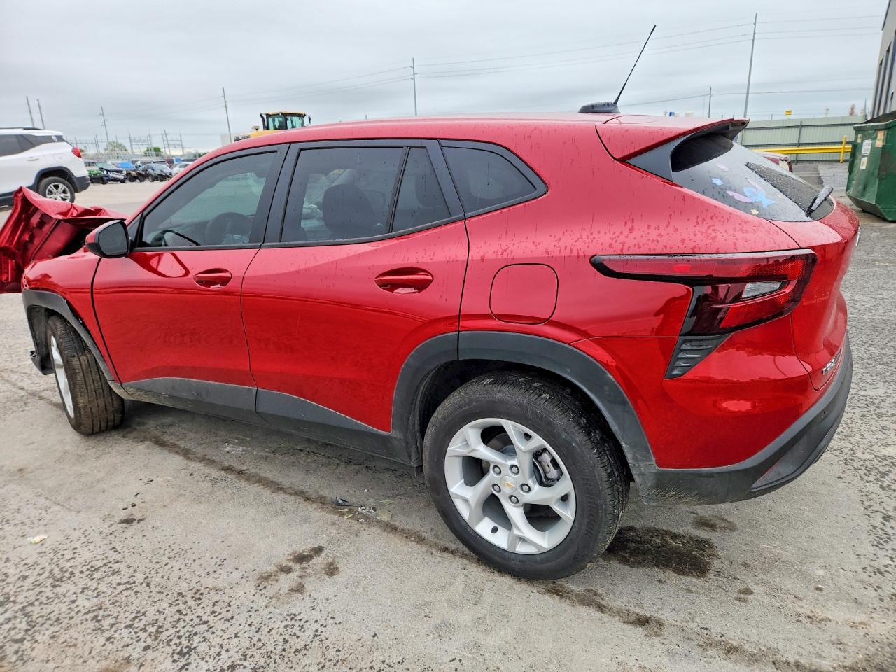 2026 Chevrolet Trax Ls - Фото 2